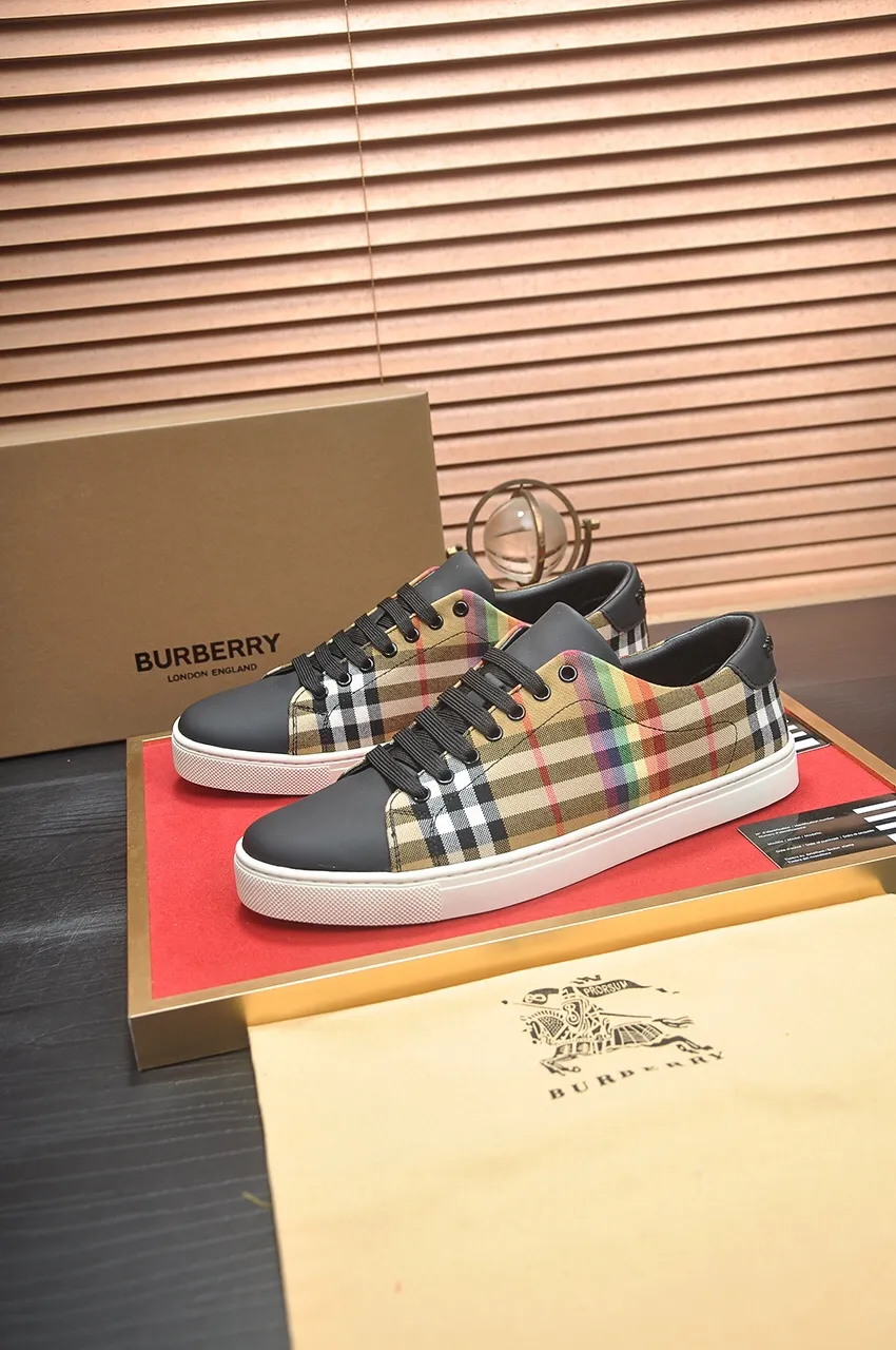 Men's shoes💰480💶[Burberry] (cowhide lining) classic low-top sneakers｜Imported cowhide with classic plaid fabric｜Cow leather lining｜Original outsole｜Fine workmanship and comfortable to wear Size: 38-44 (customized at 45)